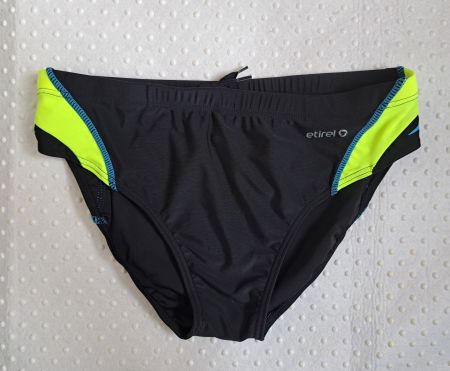 Neu! Schöne ETIREL Badehose für Jungen Gr. 128