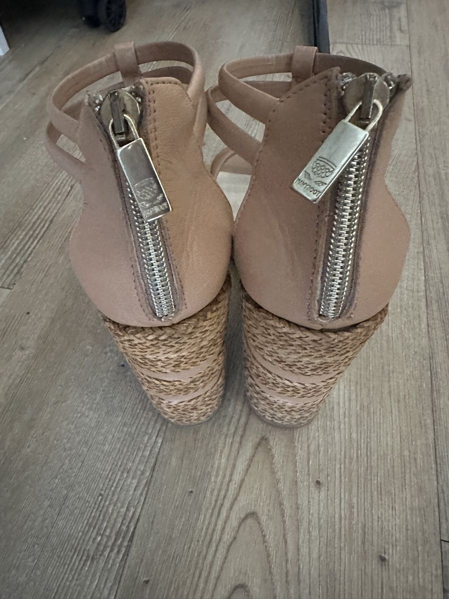 Chaussures femmes: Navyboot Schuhe – D'occasion à Bassersdorf par cel_2n7l 2