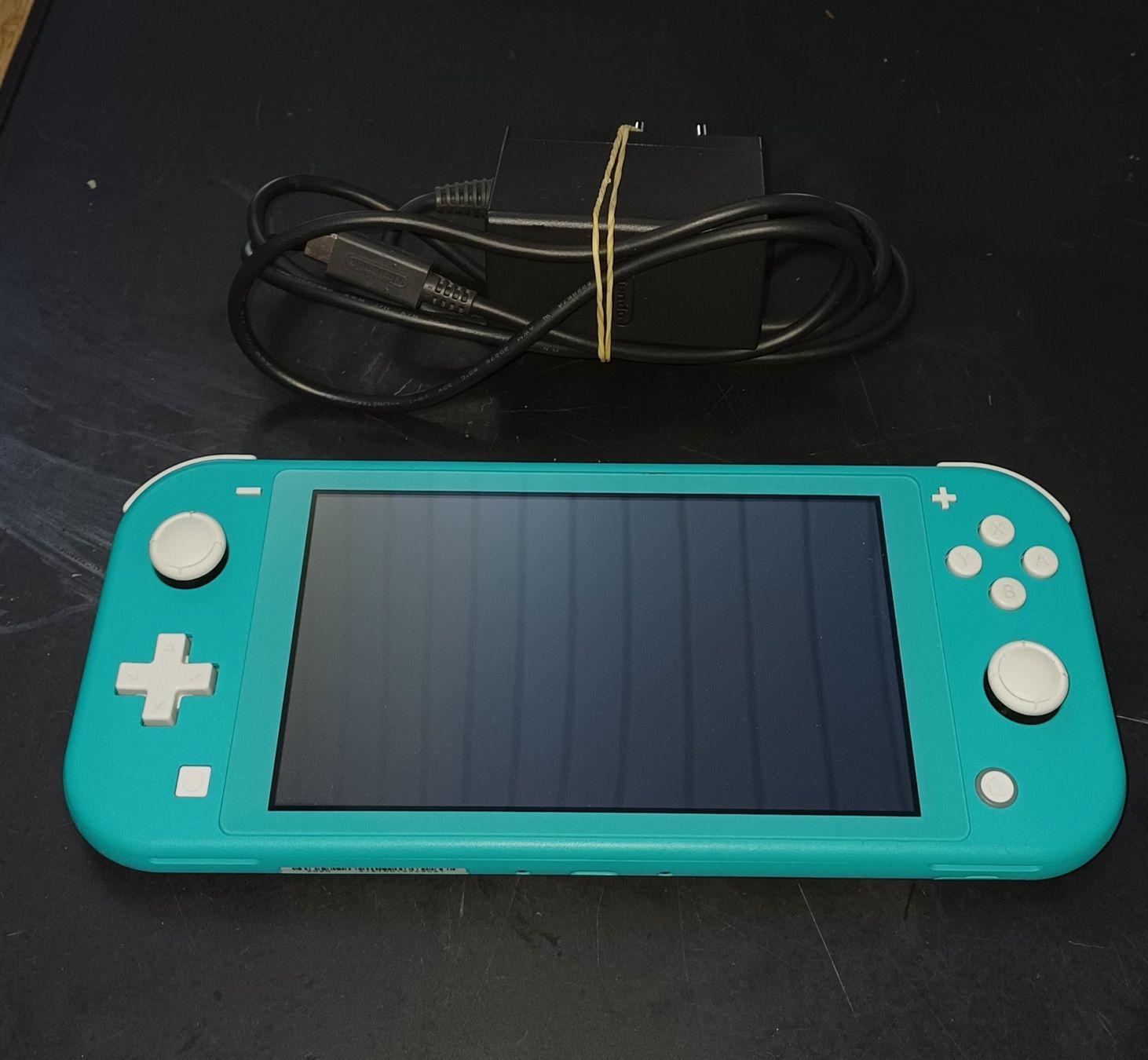 Nintendo Consoles: KONSOLE NINTENDO SWITCH LITE – Neuf (Voir description) à Villars-le-Terroir par Hamtaro71