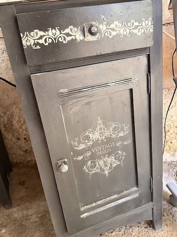 Comodini: Nachttische Vintage – Usato da Opfertshofen SH venduto da pat_zk67 1