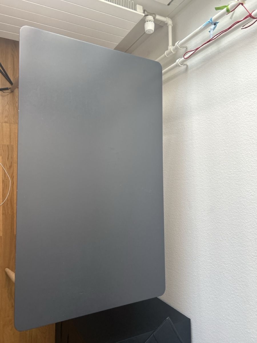 Livique Schreibtische: Schreibtisch grau – Gebraucht aus Bern von wid_zsw5 3