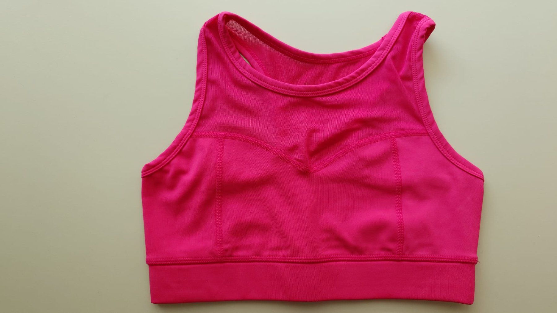 Tops: Jaked Top, Grösse XS – Neu und originalverpackt aus Riehen von markstre11