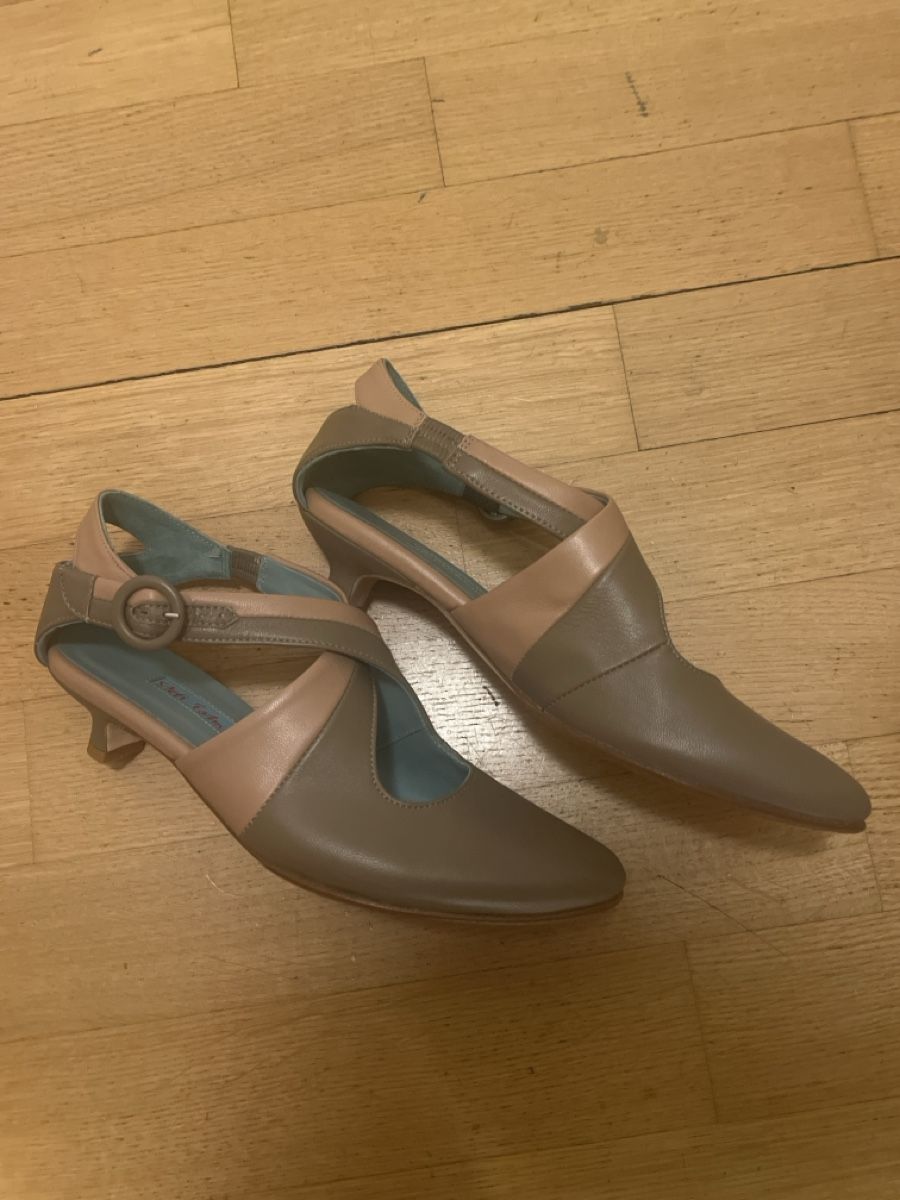 Stefi Talman Scarpe da donna: Stefi Talman Pump neu – Nuovo (secondo la descrizione) da Zürich venduto da Johndada 1