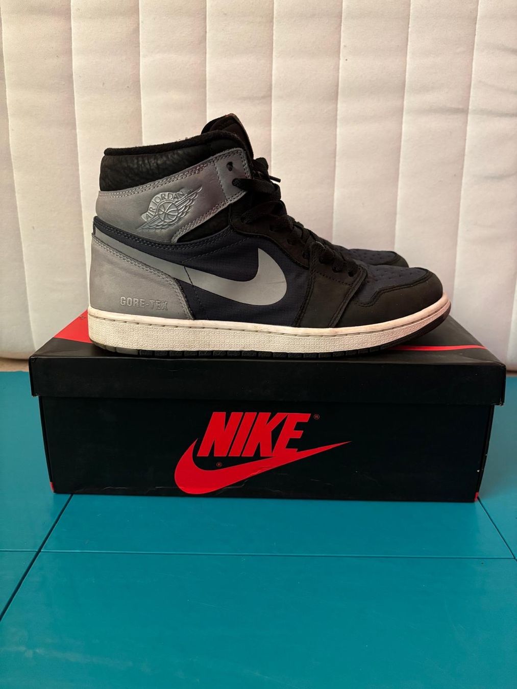 Scarpe da uomo: Jordan 1 High Gore-Tex Gr. 44 – Usato da reichenbach im kandertal venduto da turbo111