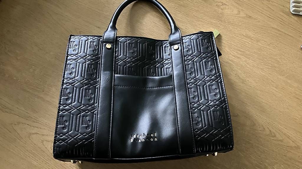 Taschen für Damen: Handtasche – Gebraucht aus Bronschhofen von Oggy0