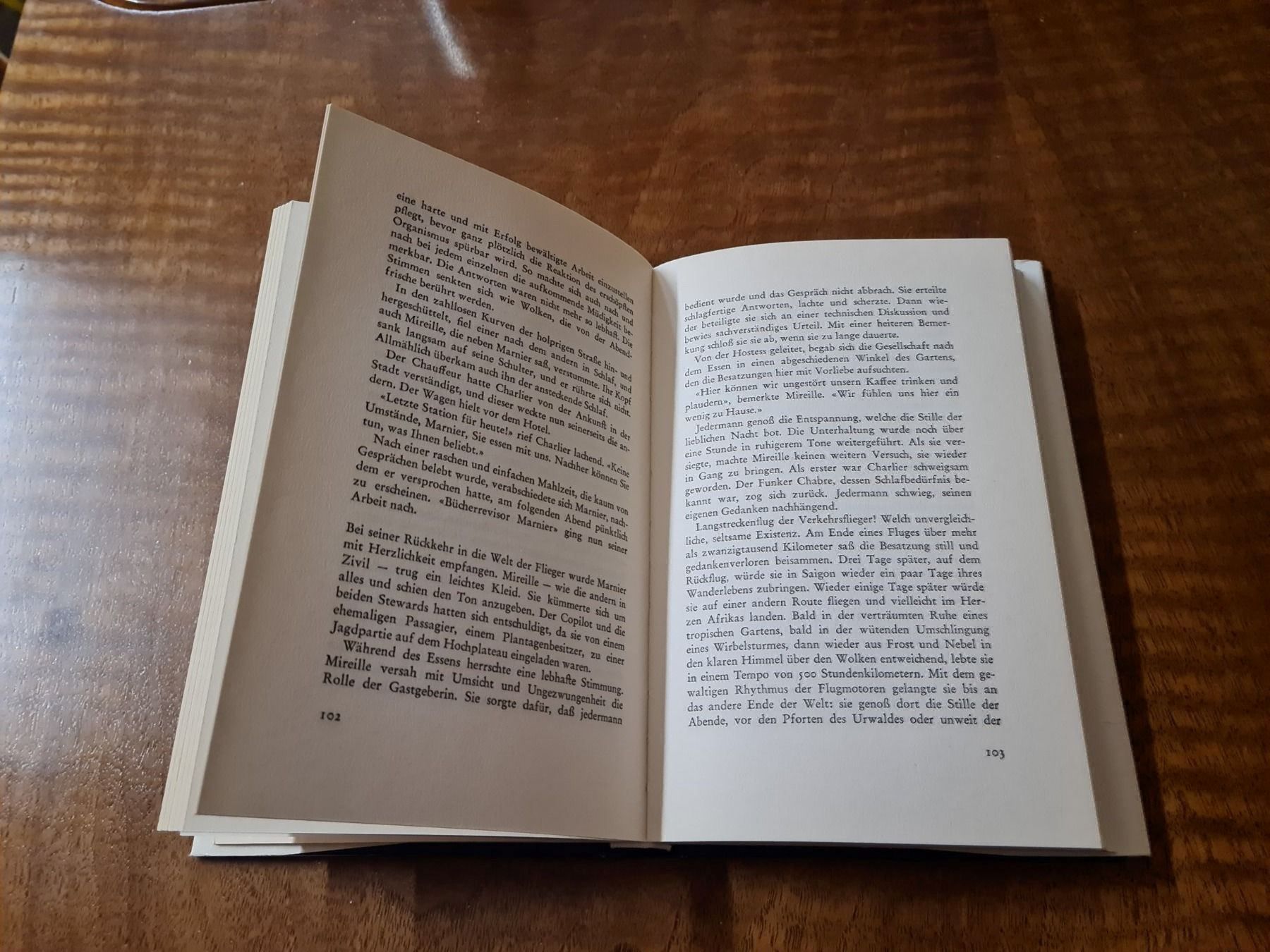 Libri: Flug nach Nouméa – Usato da Erstfeld venduto da Mario_boe0 1