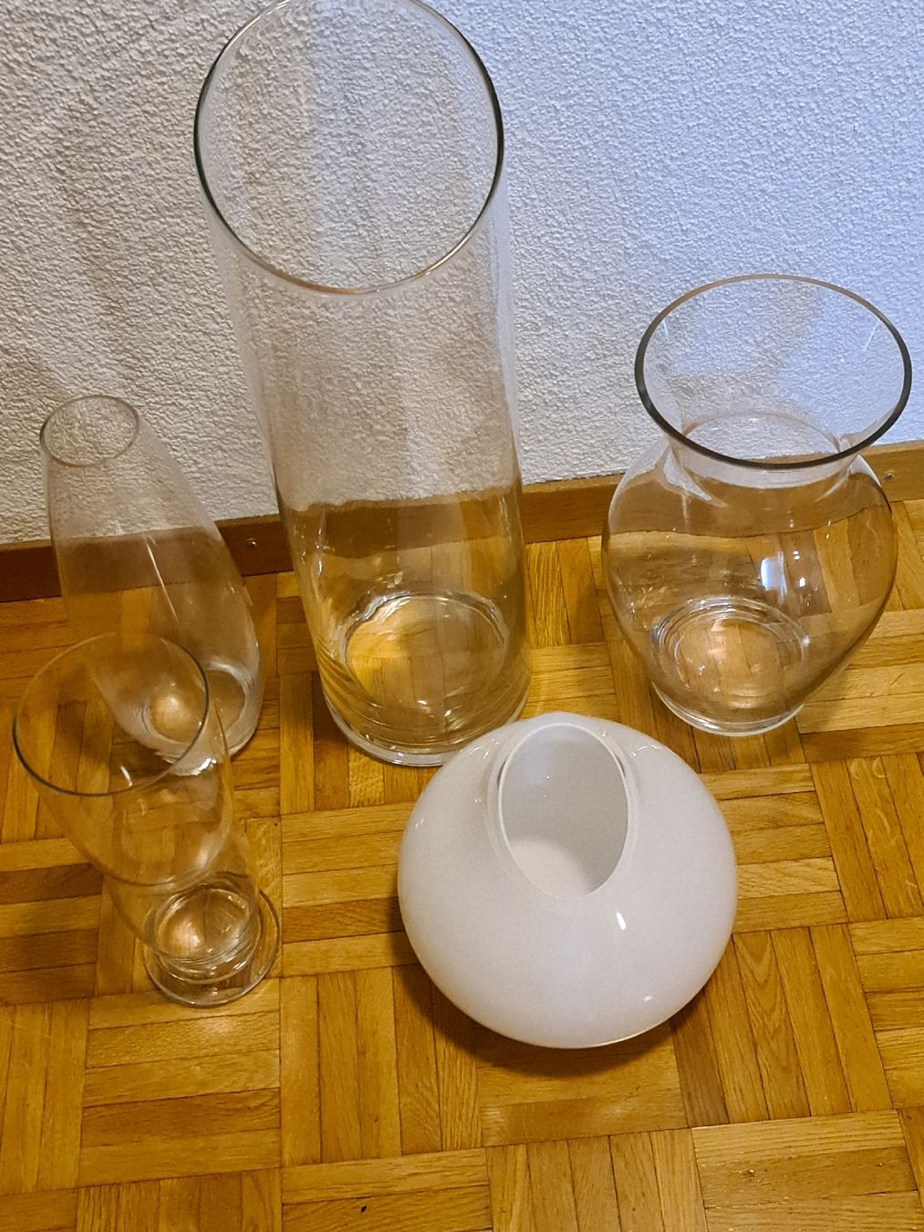 Vase & Récipients: Glas Vase 5 Stück  – D'occasion à Thun par erh_fs86