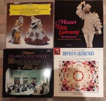 22 LPs von Mozart, Bellini, Offenbach, Donizetti etc