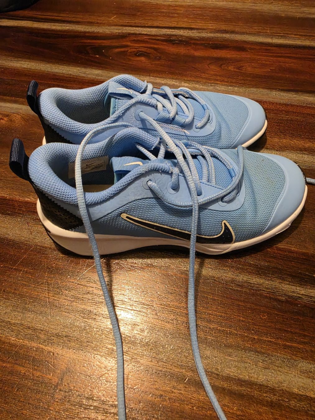 Scarpe per ragazzi: Nike Turnschuhe – Usato da Langnau im Emmental venduto da Ramona910 1