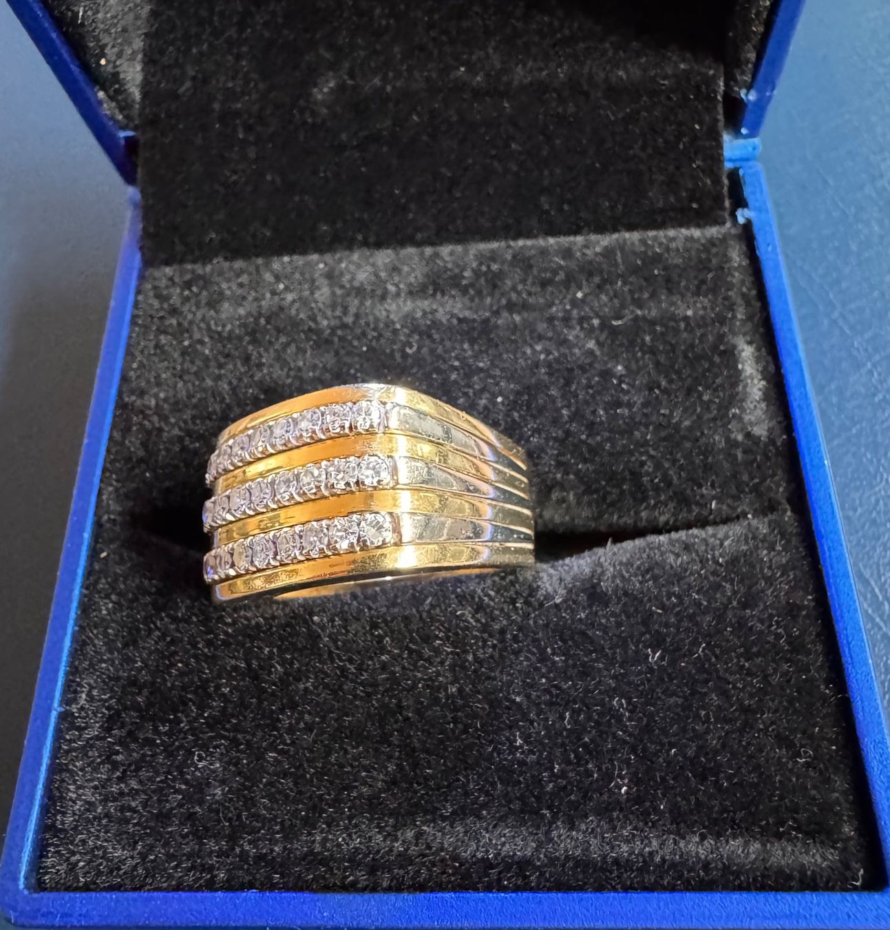 Anelli: Unisex 18k Goldring mit Diamanten – Usato da Ebikon venduto da Dmasterx 1