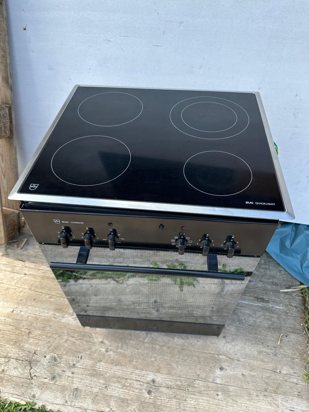 V-Zug Forni: Backofen mit Glaskeramik V-ZUG – Usato da Spreitenbach venduto da Space_X 2