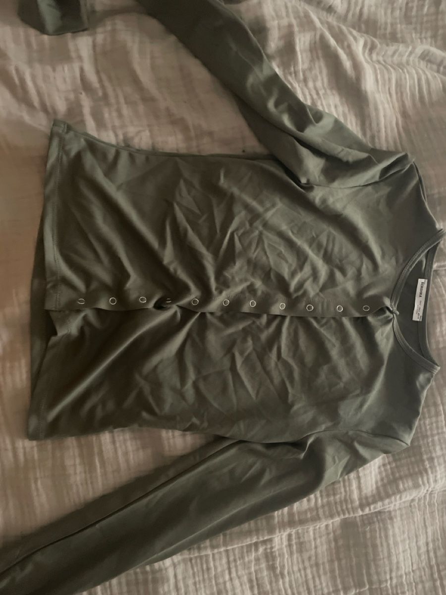Bershka Top: Haut BERSHKA  – Usato da Genève venduto da lea_b6vp