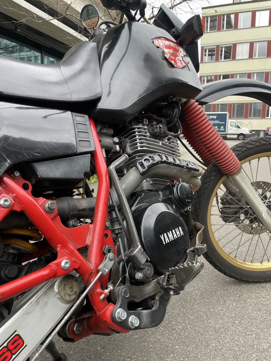 Yamaha Enduro: Yamaha XT 600 47n schwarz – Usato da Zürich venduto da cmoltisanti 4