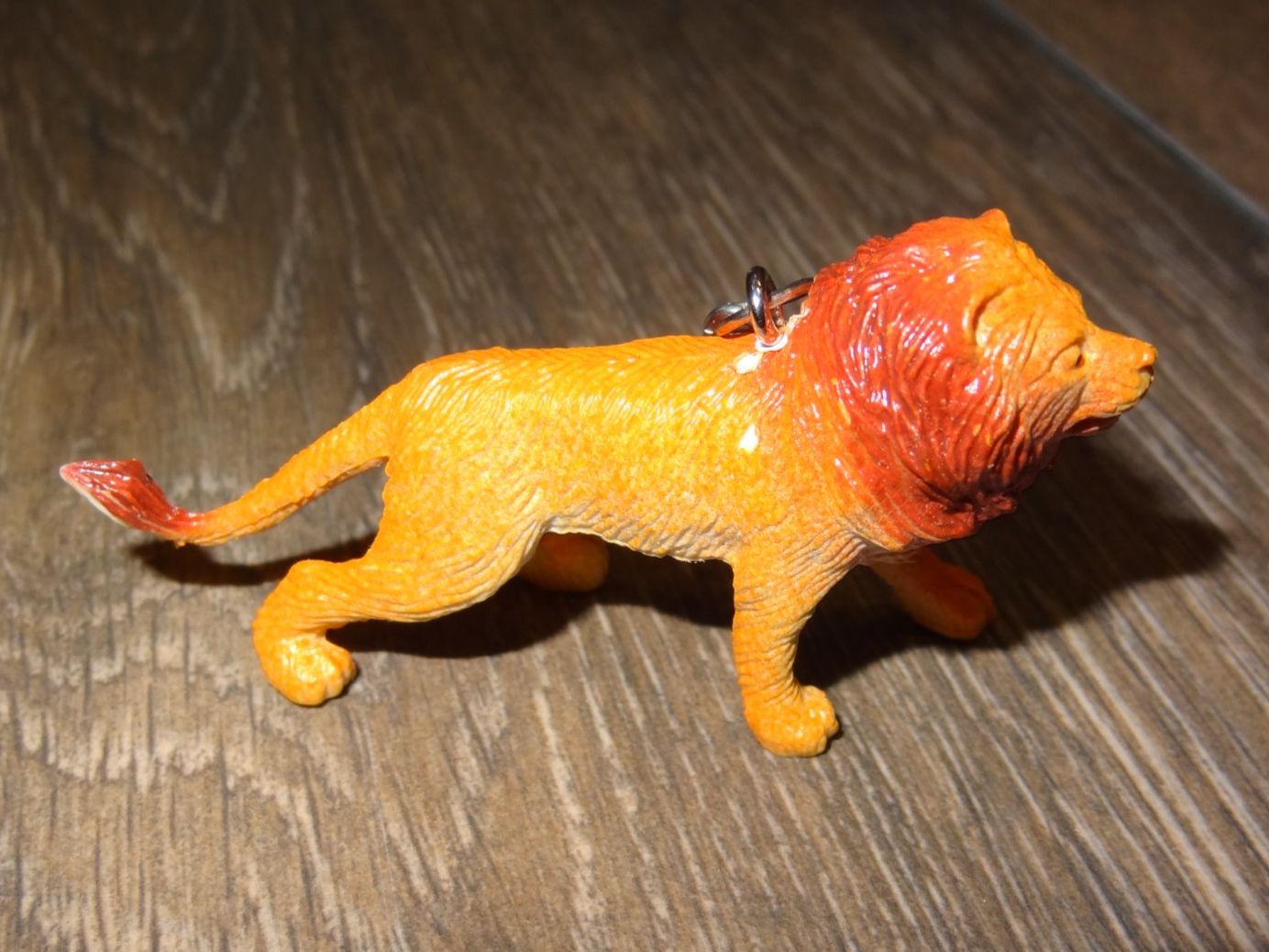 Portachiavi: Porte-clés Lion orange – Usato da Satigny venduto da salvatore73
