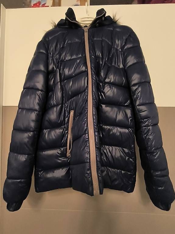 Jacken: Steppjacke Gr. 46 – Neu (gemäss Beschreibung) aus Wädenswil von Cpaco