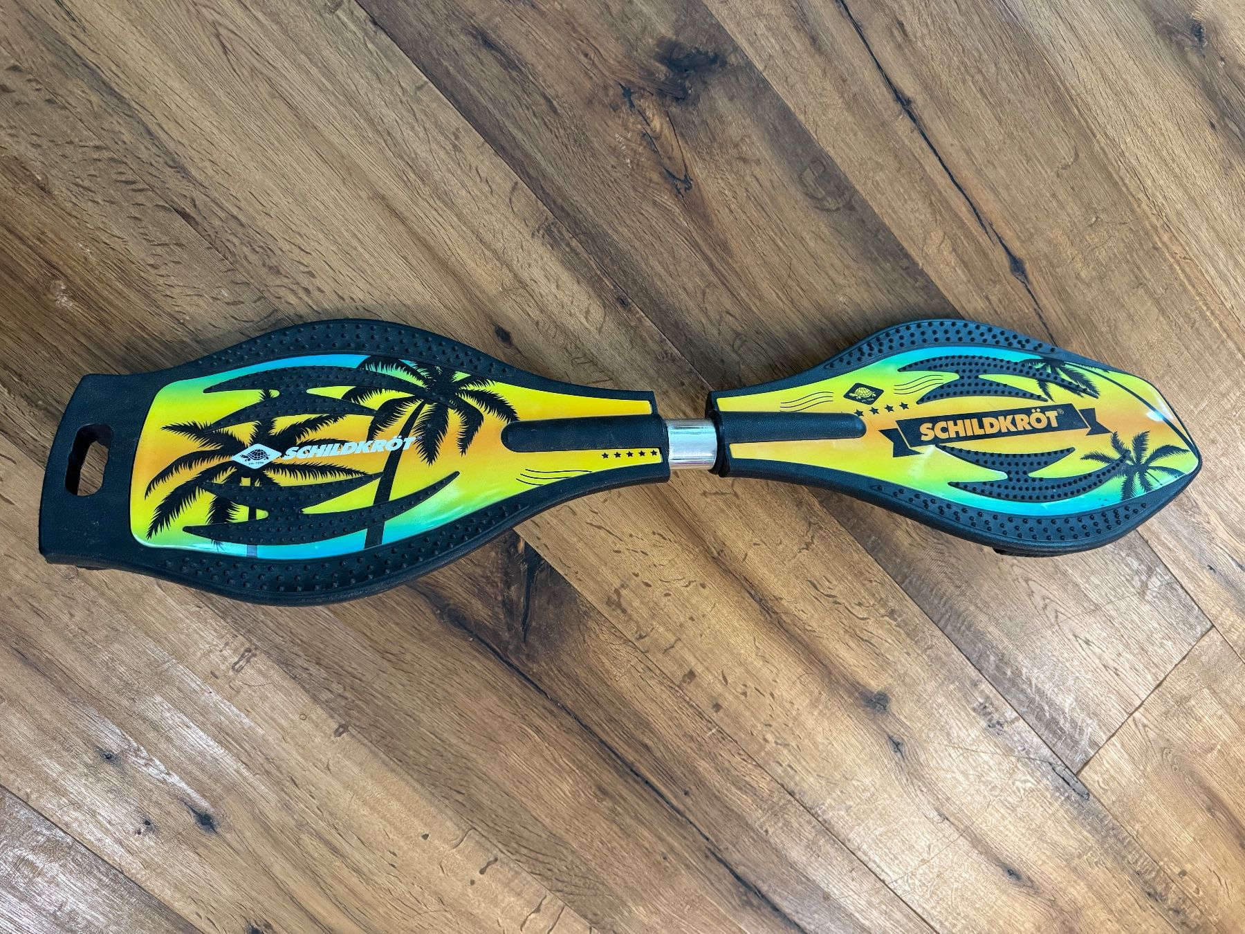 Skateboards: Waveboard Good Vibes Ocean | neuwertig – Gebraucht aus Rain von 360