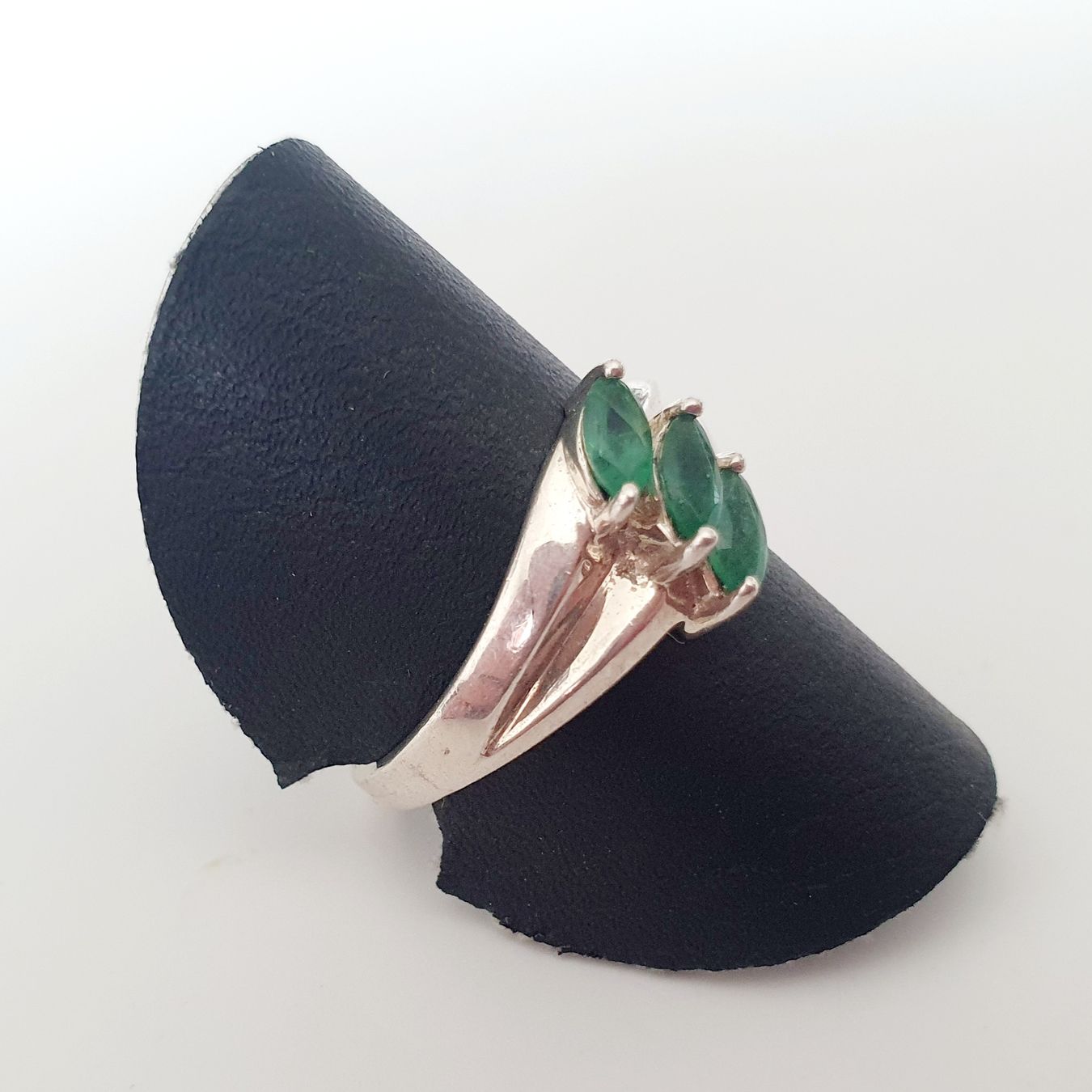 Anelli: Ring mit 3 Smaragden 925 Silber Gr 18,1 mm – Usato da Kreuzlingen venduto da Wunderkiste123 6