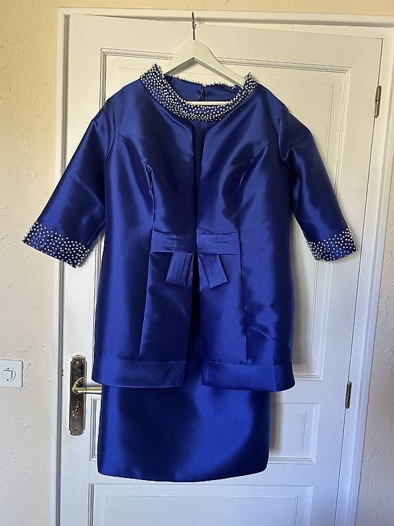 Completi & Tailleur: Ensemble de cérémonie taille 44 – Nuovo e nell'imballaggio originale da Plan-les-Ouates venduto da Kiss-bodolay