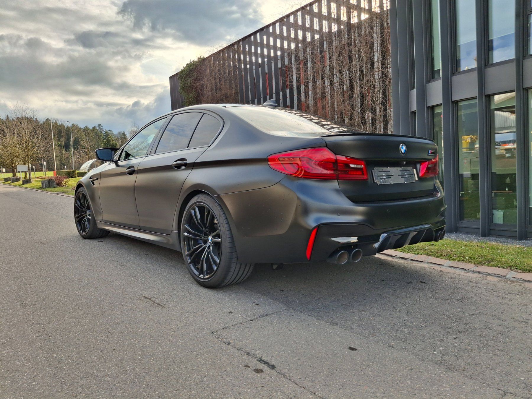 BMW Automobili: M5 competition 626 PS schwarz matt – Usato da Lütisburg venduto da ALSImmobau 4