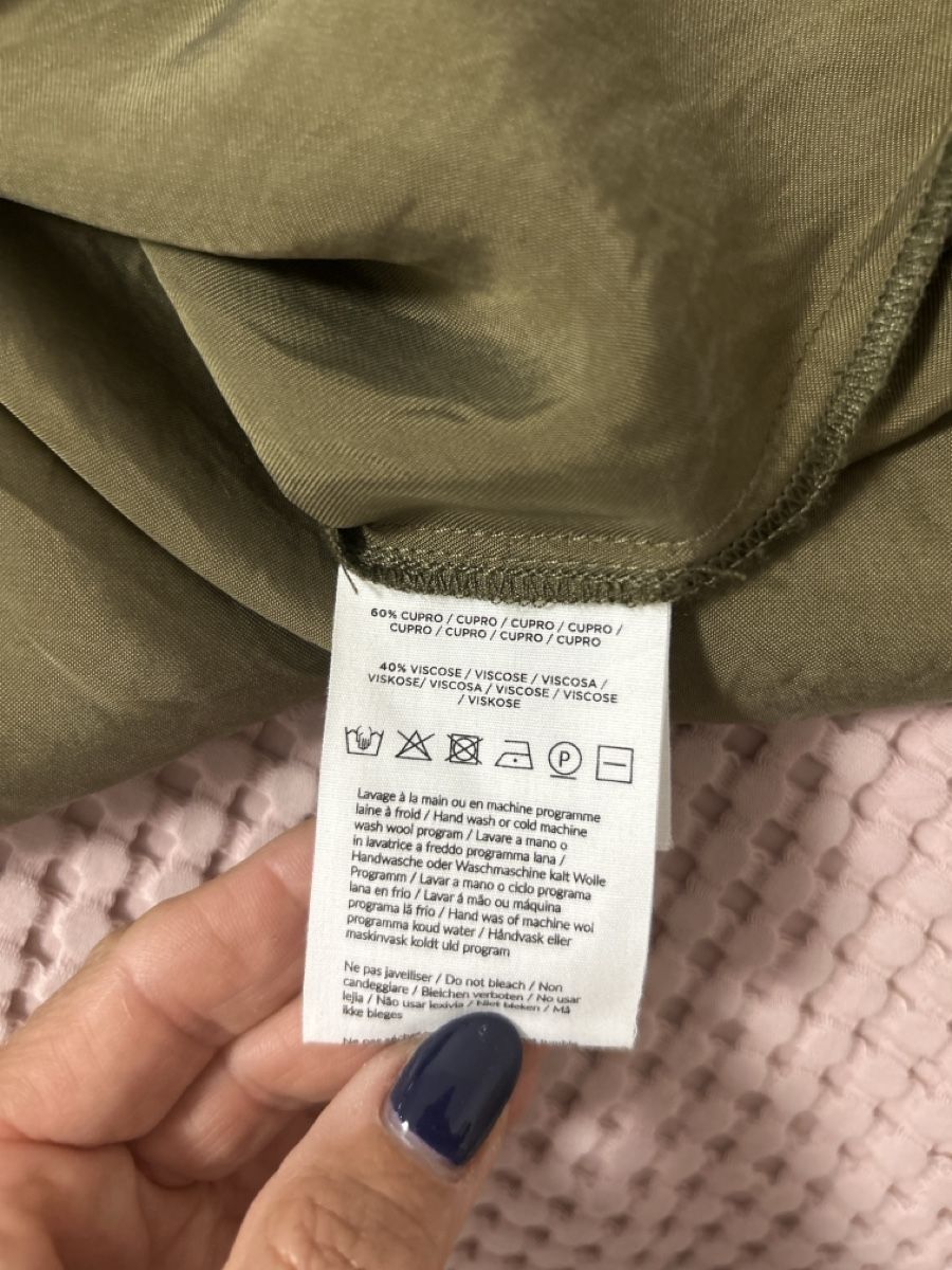 Vestiti: NOTSHY Kleid, Khaki, Grösse M – Nuovo (secondo la descrizione) da Langnau im Emmental venduto da Iriss 4