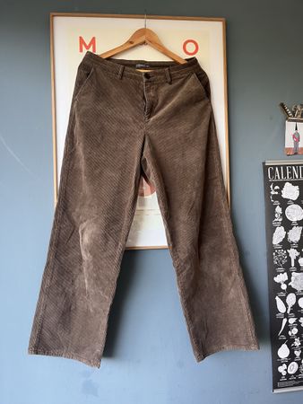 Nile Cordhose braun Grösse 40 sehr guter Zustand