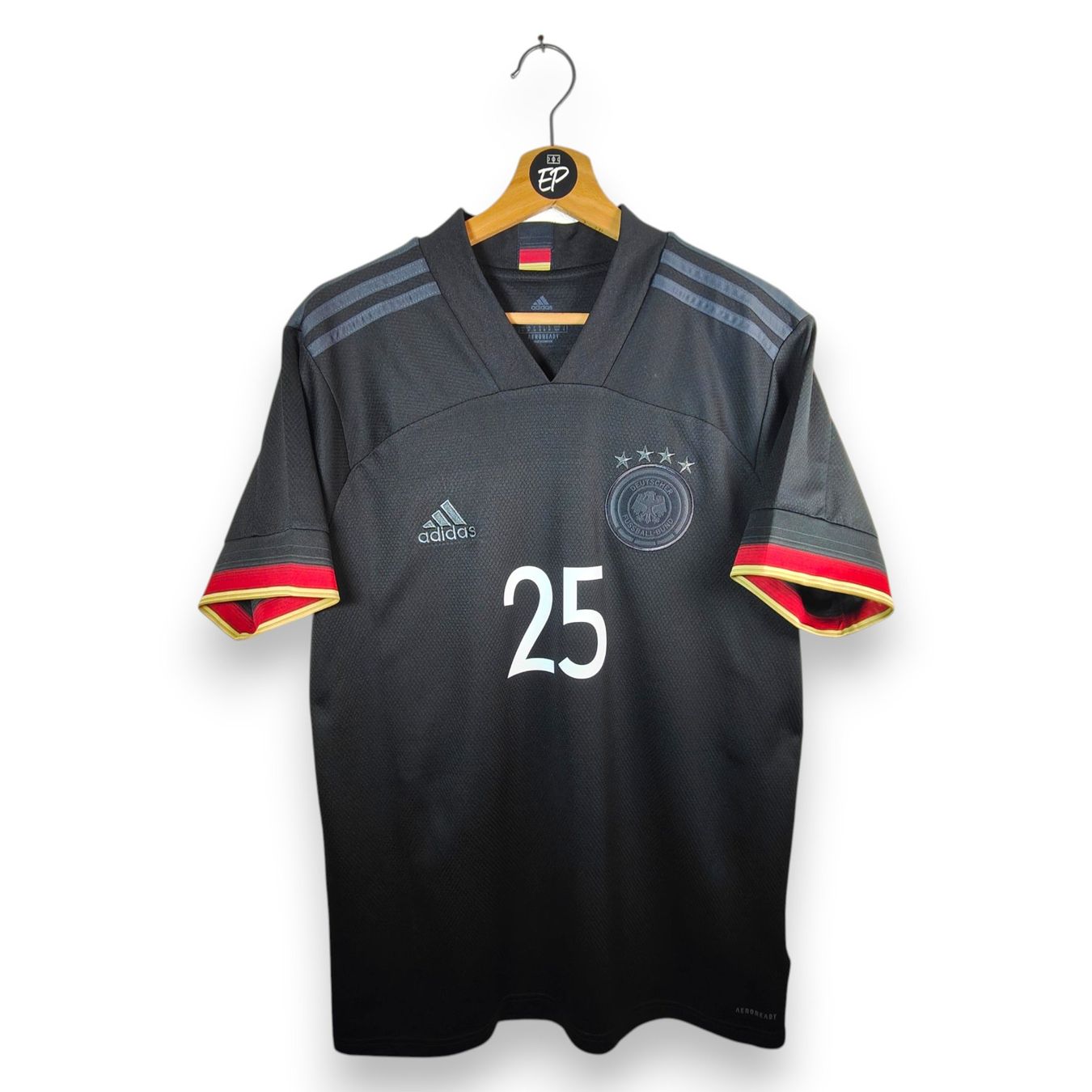 Adidas Leibchen & Hosen: Original 2020-21 Germany Away Trikot Müller – Gebraucht aus Martigny von eternalpitch 1