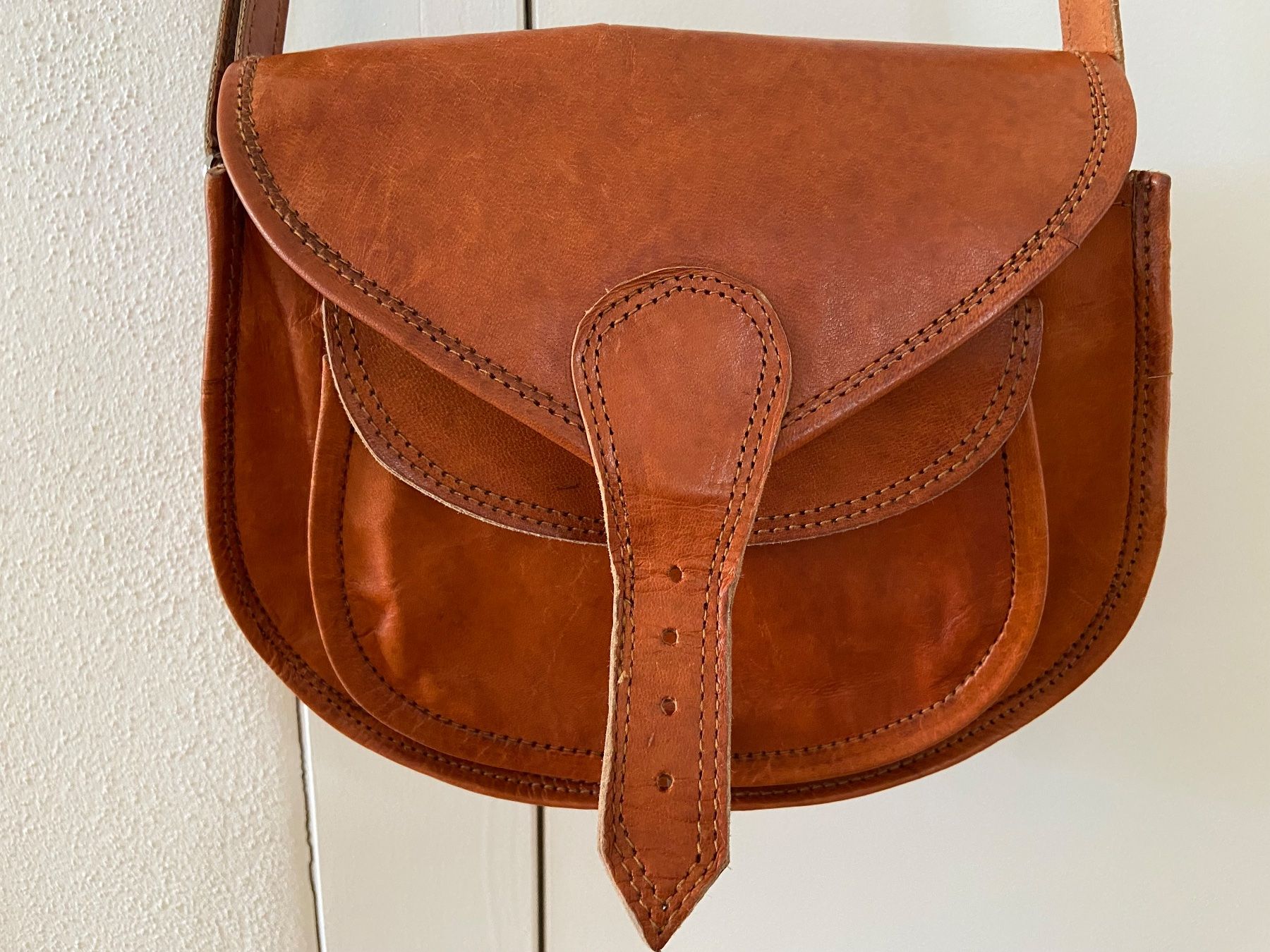 Taschen für Damen: Gusti Ledertasche – Gebraucht aus Murten von emma7007 1