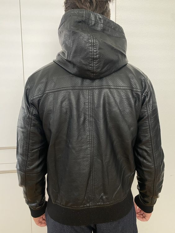 Giacche: Schwarze Lederjacke mit Kapuze, Grösse M - Herbst 🍂 – Usato da Basel venduto da sch_v6nl 2