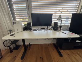 Ikea Bekant Schreibtisch stand up desk electric top zustand