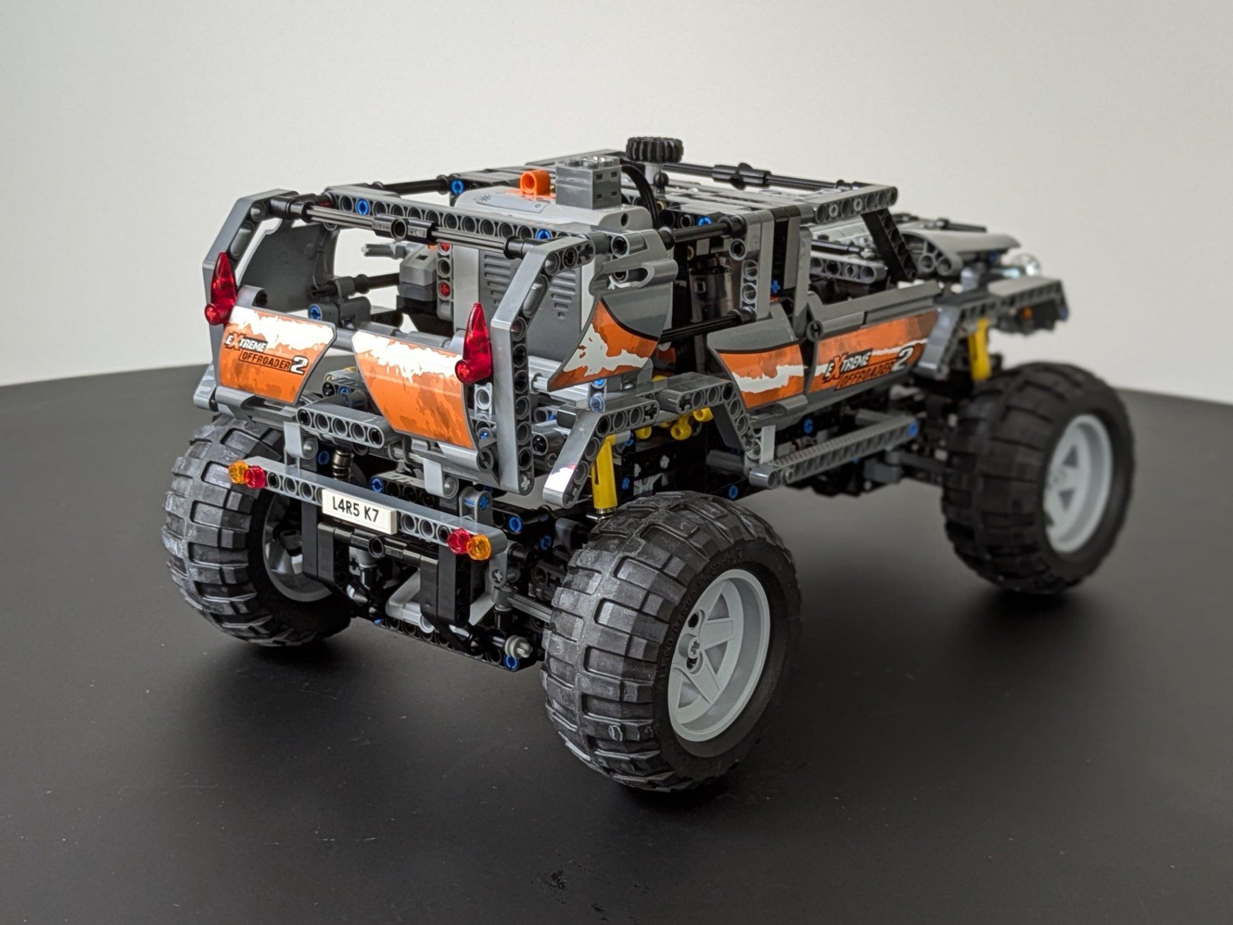 Lego Kit di costruzioni: LEGO TECHNIC 8297 - Off Roader (2008) – Usato da lausanne venduto da searno 6