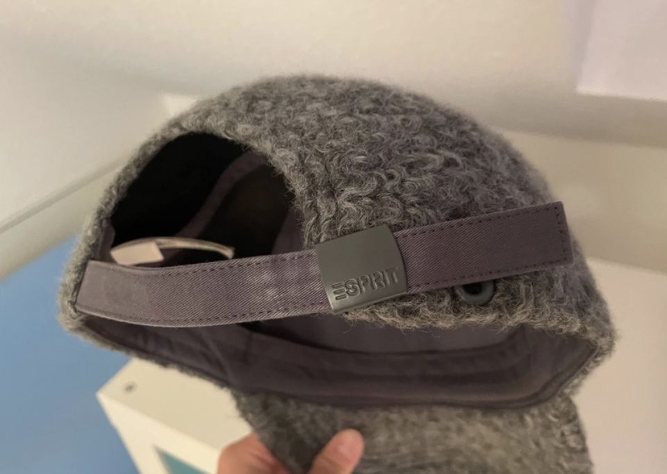 Esprit Altro in Moda donna: Cap – Nuovo (secondo la descrizione) da Dübendorf venduto da guo_xr78 2
