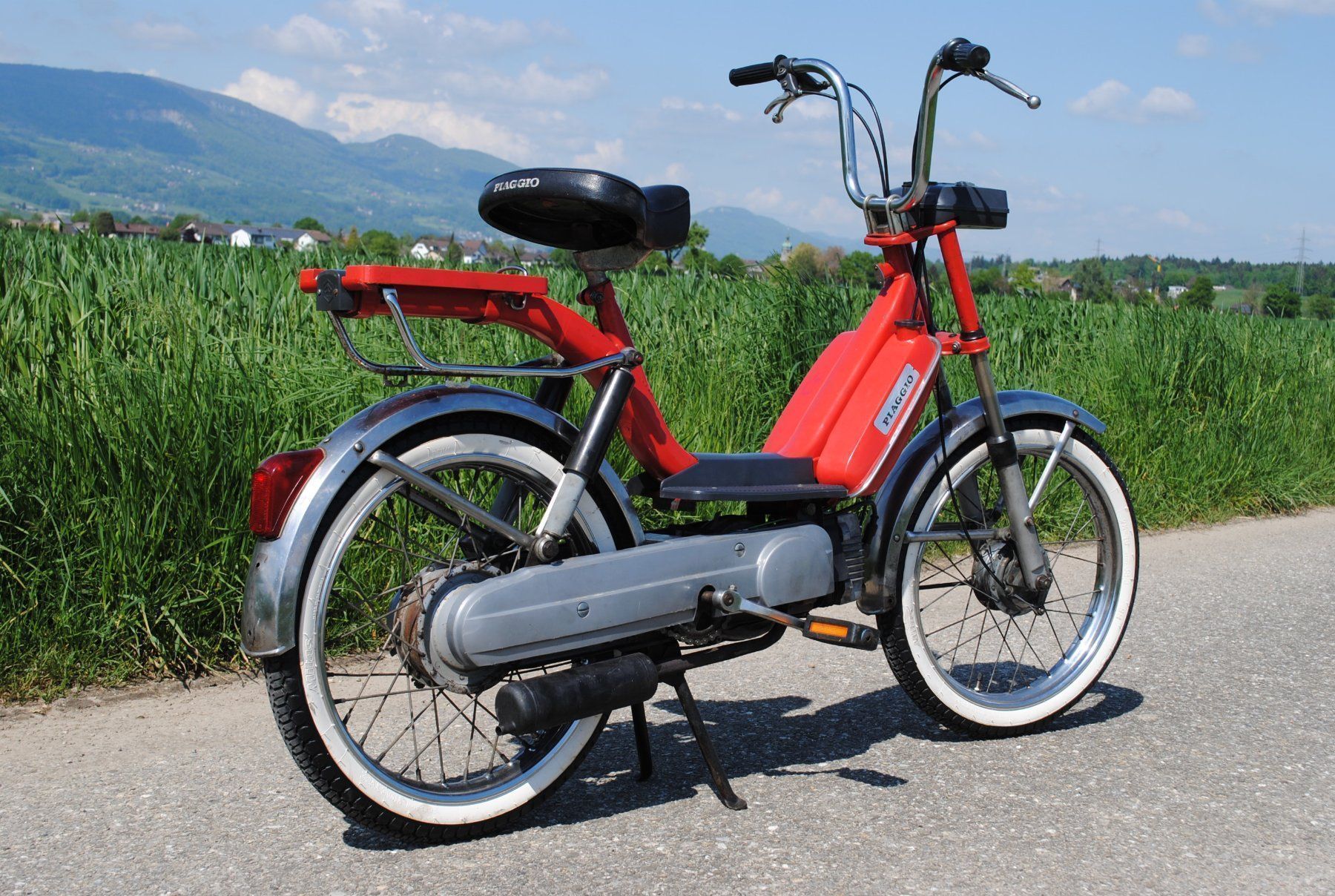 Piaggio Ciclomotori: Piaggio Bravo Oldi Oldtimer original Rot Mofa Töffli – Usato da Subingen venduto da Baergarage 2