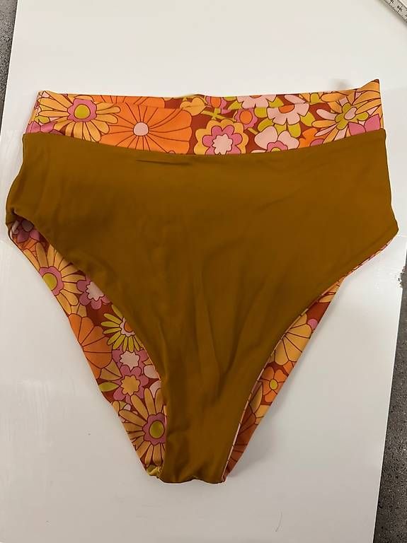 Costumi da bagno & Bikini: Highwaist Bottom XS – Usato da Zürich venduto da fienne 4