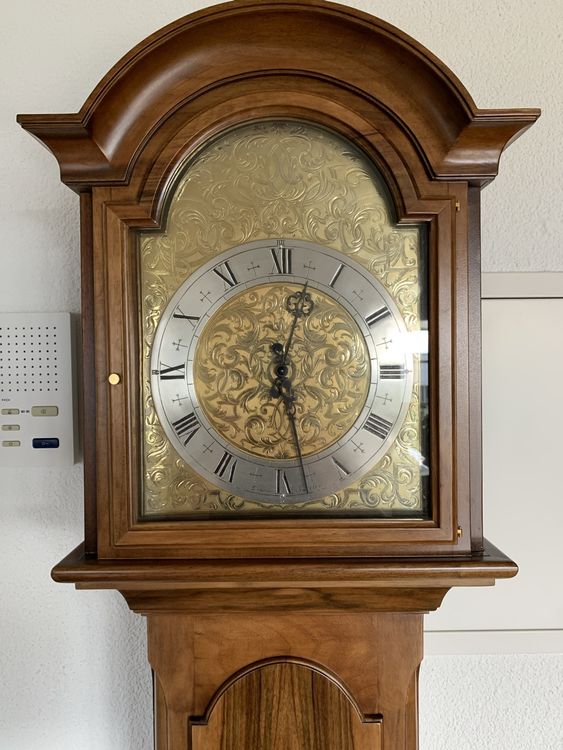 Pendules & Horloges murales: Standuhr mit Glockenspiel – D'occasion à Zollikofen par ausmisten_at_home 1