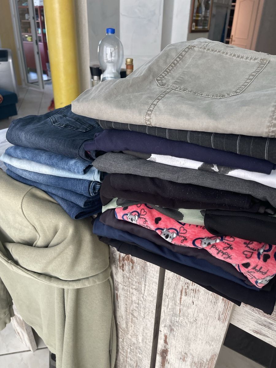 Lotti di vestiti: 44 Teiliges Kleiderpaket – Usato da Bolken venduto da mcleos 1