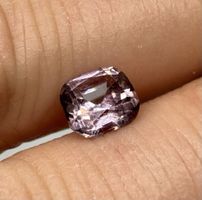 1.7 ct seltene Farbe Turmalin aus Afghanistan