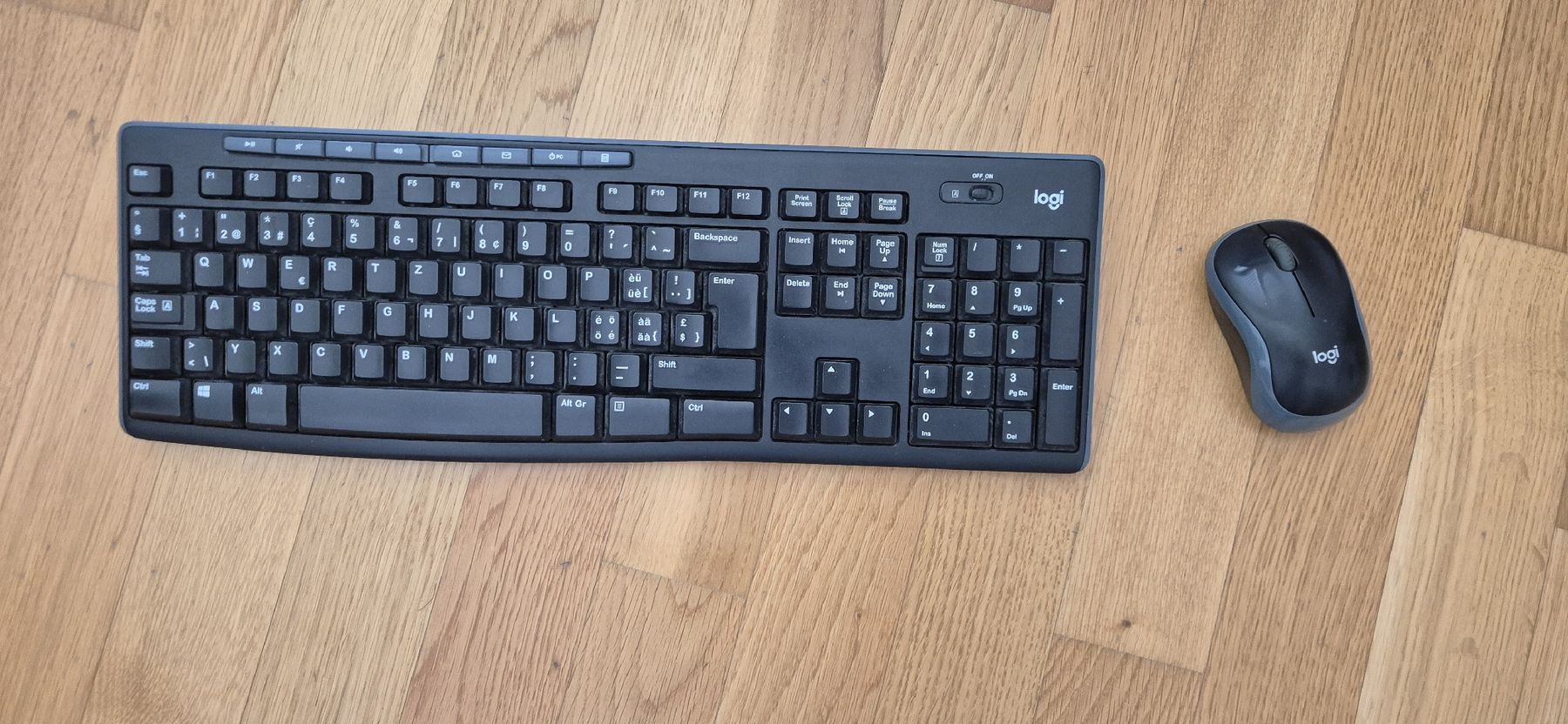 Logitech Tastiere: Logitech K270 Tastatur Maus Set – Usato da Beringen venduto da Zsuzsi94