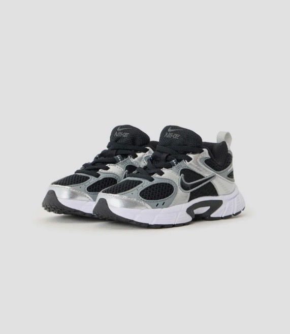 Nike Scarpe per ragazzi: Nike Turnschuhe Gr. 30 NEU – Nuovo e nell'imballaggio originale da Waltenschwil venduto da hansnine 1