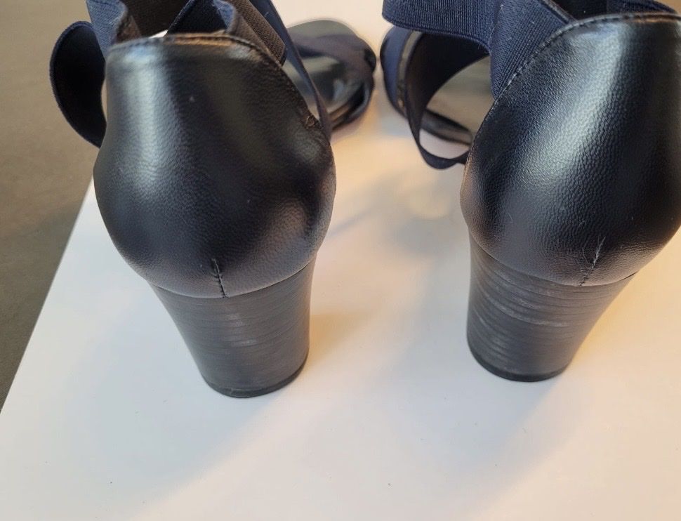 Stuart Weitzman Chaussures femmes: Stuart Weitzmann Sandalen  – D'occasion à jona par paulan94 3
