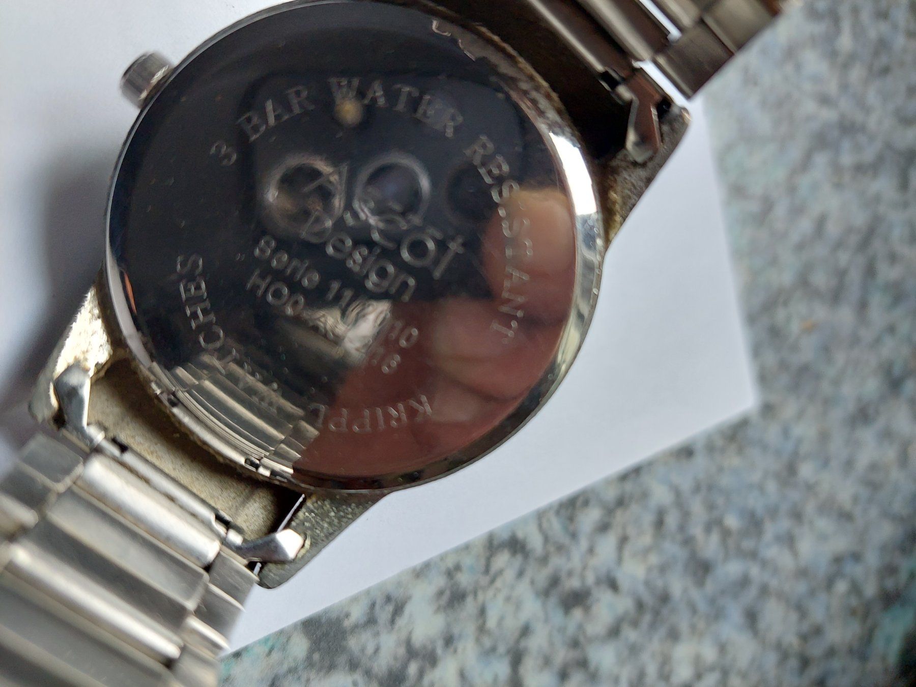 Orologi: Uhr – Usato da Frümsen venduto da Katzen0 2