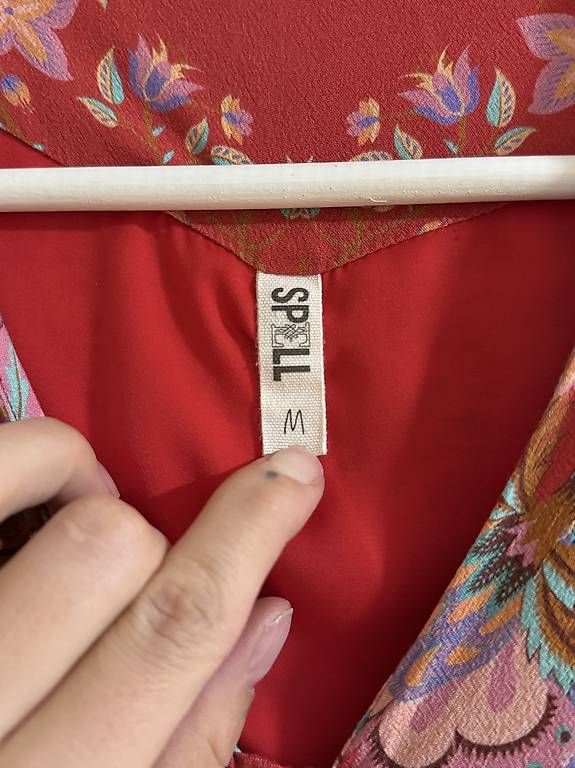 Camicette: Spell Bluse Gr. M, Top Zustand! – Usato da Neftenbach venduto da Schnelli1719