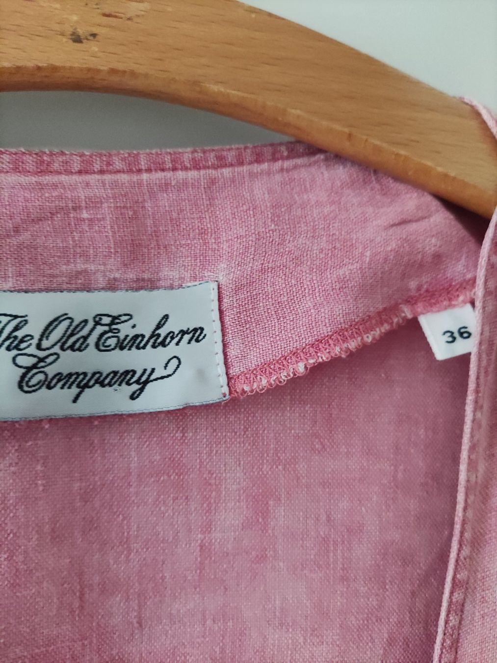 Camicette: Einhorn angenehme leichte Leinen Bluse mit Perlmutknöpfen – Usato da Solothurn venduto da Csw1 1
