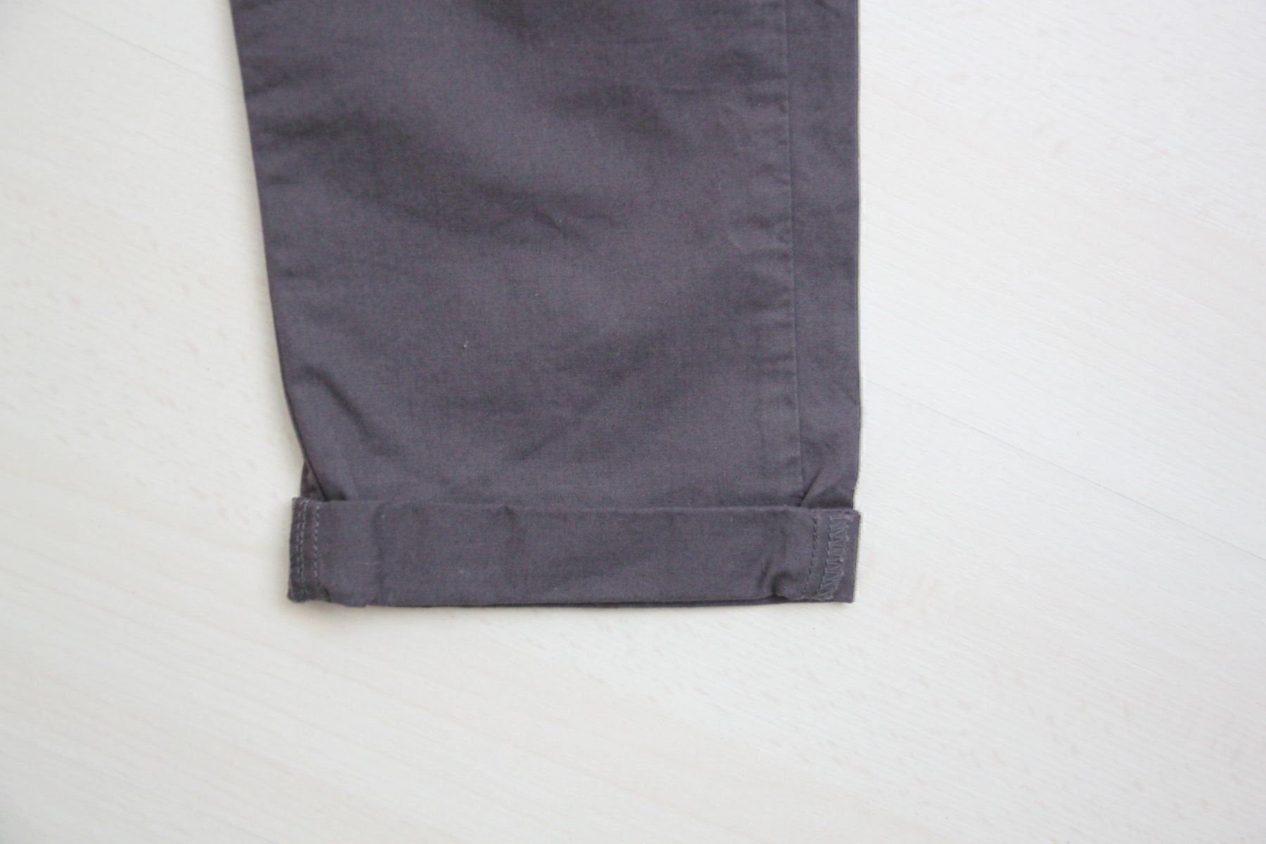 Pantalons: Chino Hose Gr. 29, anthrazit, neu – Neuf (Voir description) à Walterswil SO par Jerry_maus 2