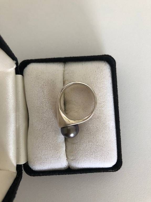 Anelli: Sterlingsilberring mit Schwarzer Tahitiperle – Usato da Aarau venduto da HeyLady 3