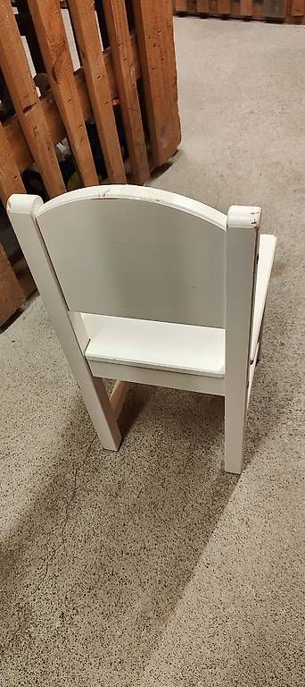 Seggioloni: Ikea Kinderstuhl weiss – Usato da Windisch venduto da Dan.Win 1