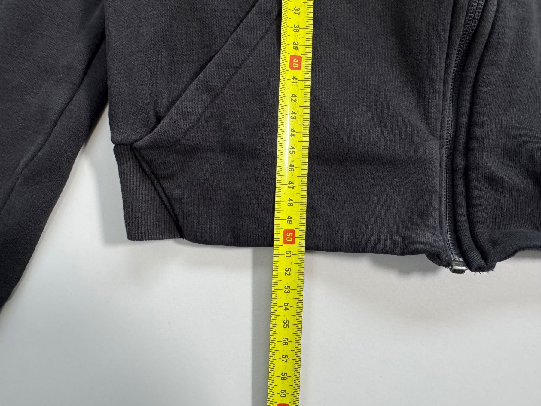 Puma Pullover & Sweatshirts: Puma zip hoodie kid Sz M – Gebraucht aus Neuchâtel von _Easy_to_Find_ 4