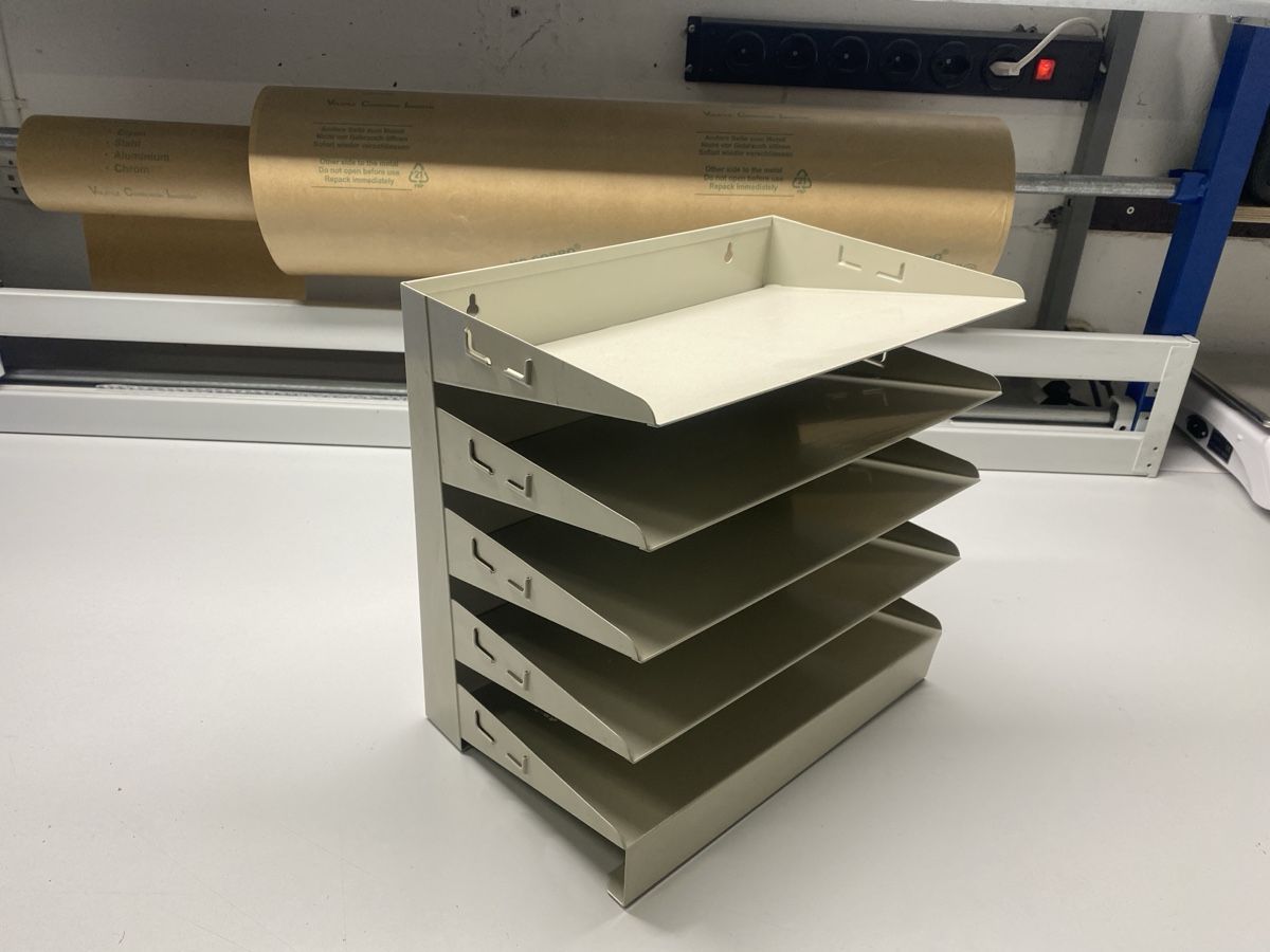 Sistemi di archiviazione: Vintage Papierablage ab 1.- – Usato da Wabern venduto da HK-Design