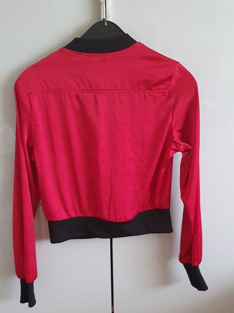 Tally Weijl Giacche & Cappotti: Leichte rote Jacke, Gr.34 – Nuovo (secondo la descrizione) da Unterentfelden venduto da LookoutMt 1