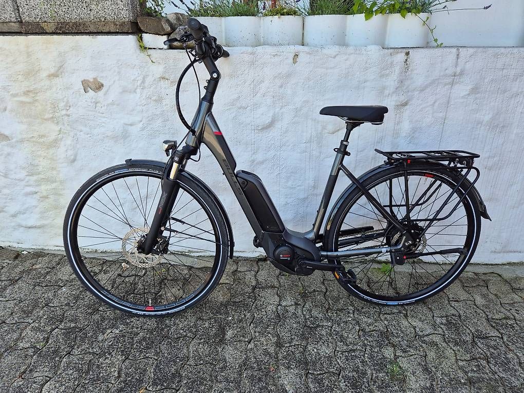 Velos: E-Bike Bulls Cross Mover NU-E – Gebraucht aus Mörschwil von Koi50