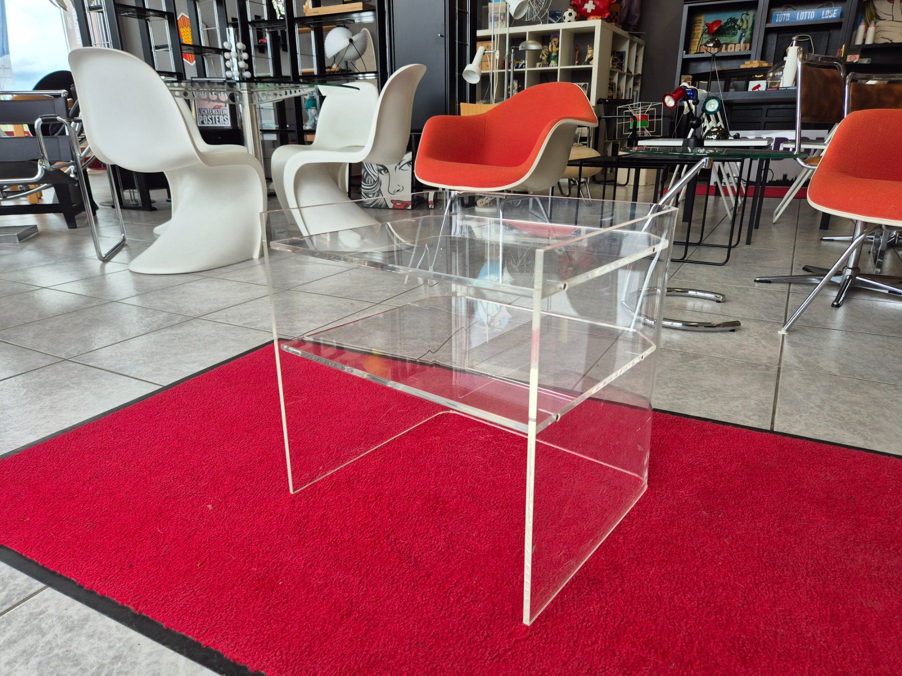 Nachttische: Plexiglas Nachttisch, Coffee-Table, Beistelltisch 2 Ablagen – Gebraucht aus Nottwil von Wondewa-Shop 9
